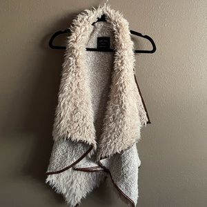 Really cute faux fur vest teddy style